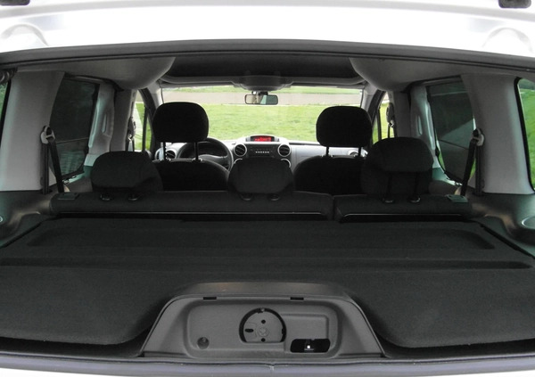 Peugeot Partner cena 48000 przebieg: 114000, rok produkcji 2016 z Kraków małe 667